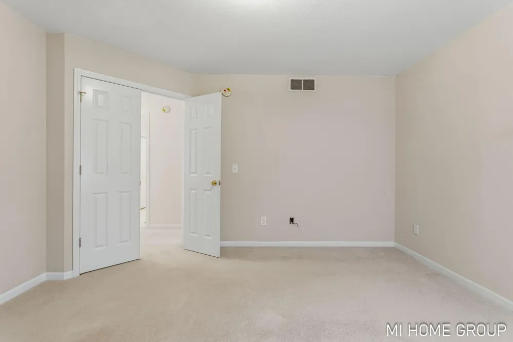 2888 Riley Ridge Avenue Holland, MI 49424