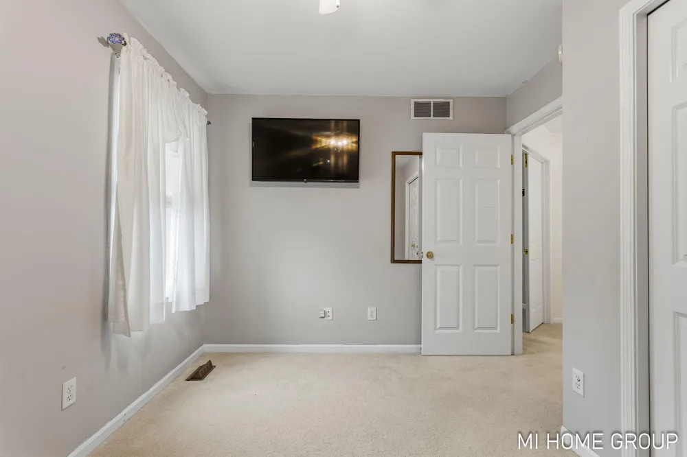 2888 Riley Ridge Avenue Holland, MI 49424