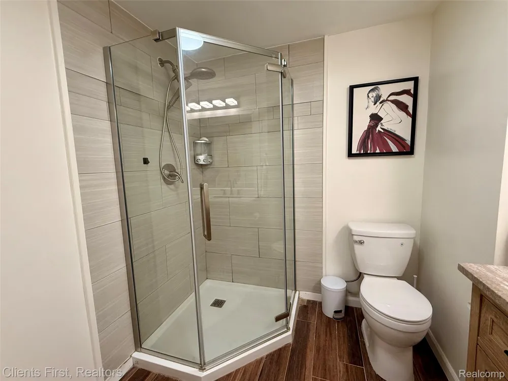 738 NATURES COVE CT Wixom City, MI 48393