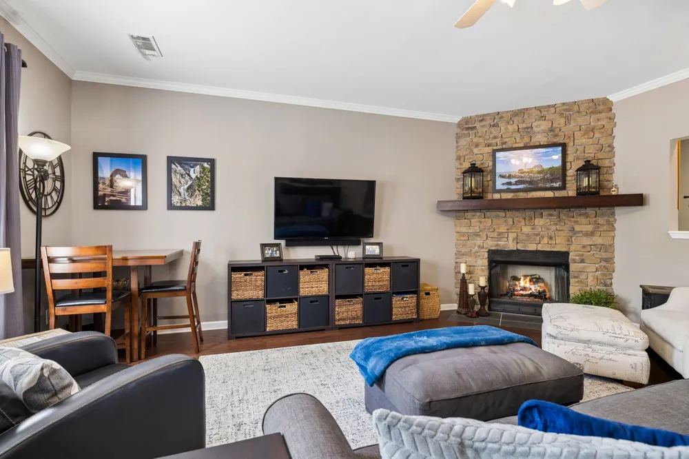 1101 Downs Blvd #233 Franklin, TN 37064