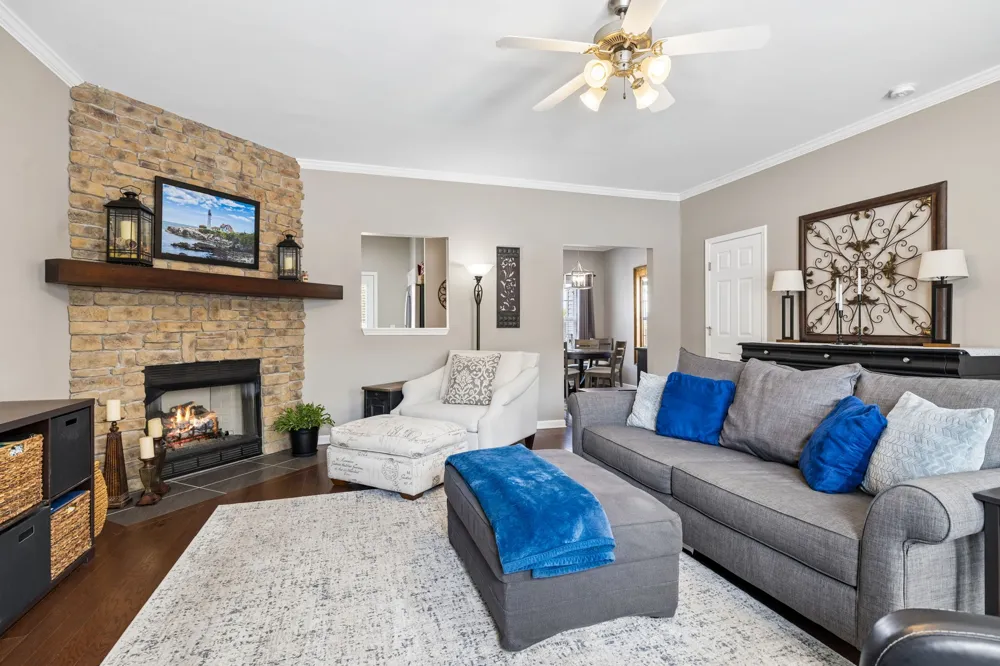 1101 Downs Blvd #233 Franklin, TN 37064