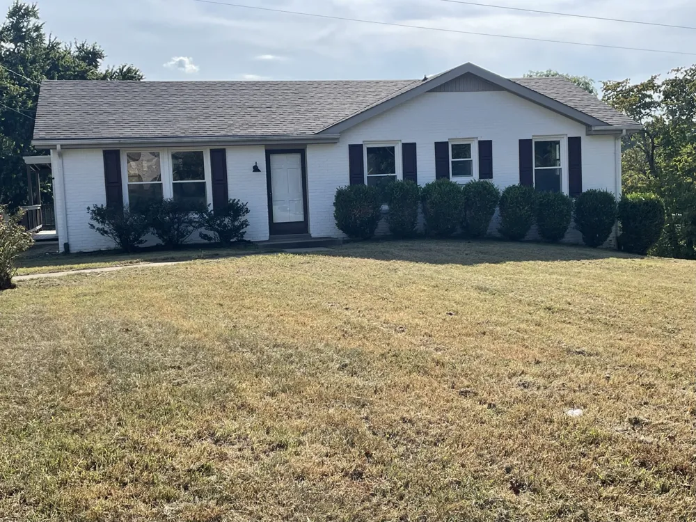 335 Hampshire Dr Clarksville, TN 37043