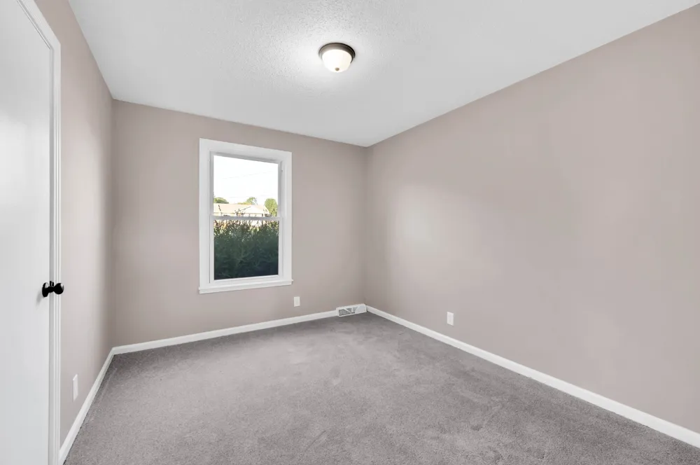 335 Hampshire Dr Clarksville, TN 37043