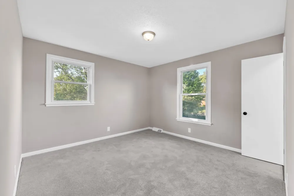 335 Hampshire Dr Clarksville, TN 37043