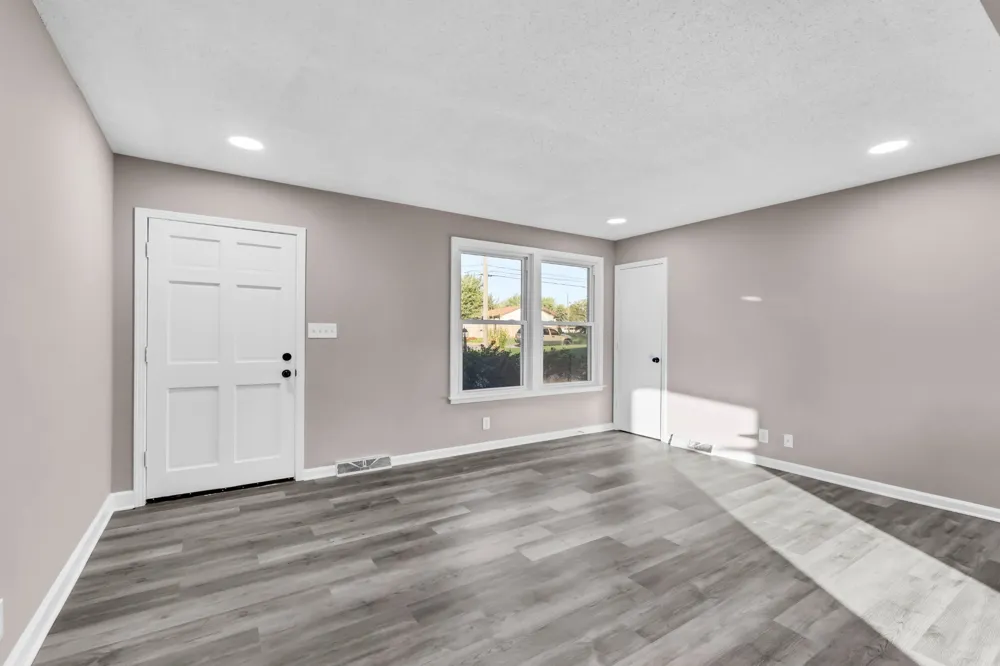 335 Hampshire Dr Clarksville, TN 37043