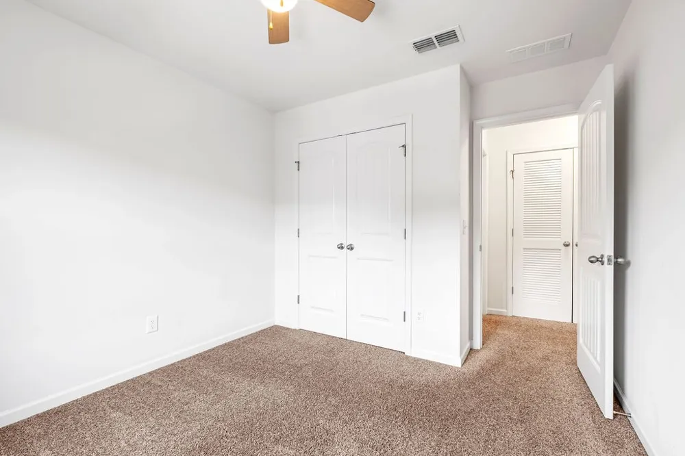 1038 Livingstone Ln Mount Juliet, TN 37122