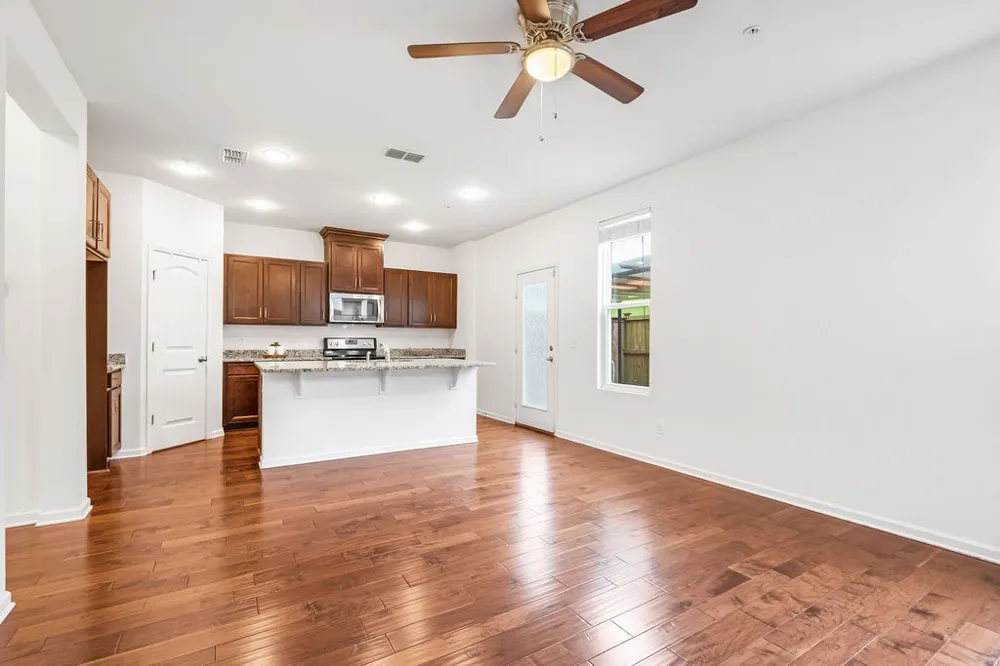 1038 Livingstone Ln Mount Juliet, TN 37122