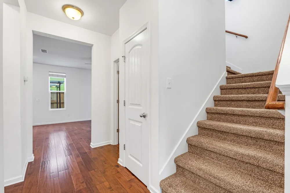 1038 Livingstone Ln Mount Juliet, TN 37122