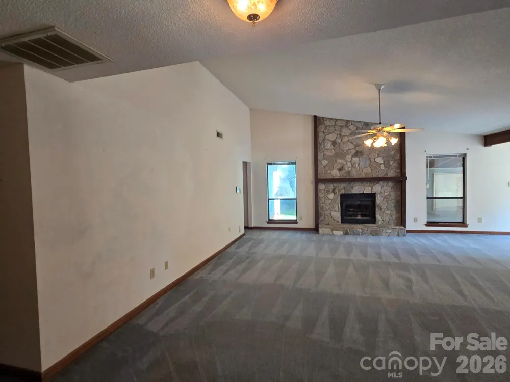 6214 Elkington Lane Mint Hill, NC 28227