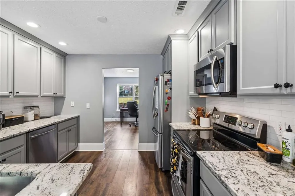 2960 Evergreen Eve Crossing Dacula, GA 30019