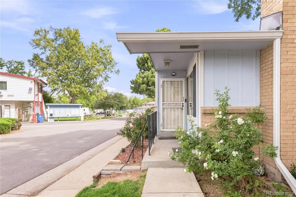 84 Nome Way #A Aurora, CO 80012