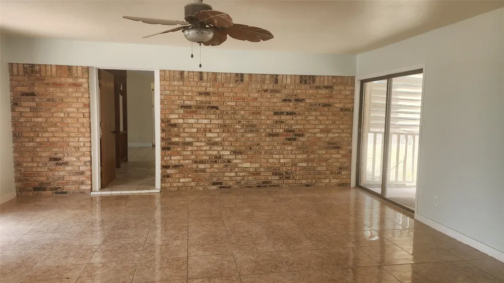 254 County Road 3225 Mt Pleasant, TX 75455