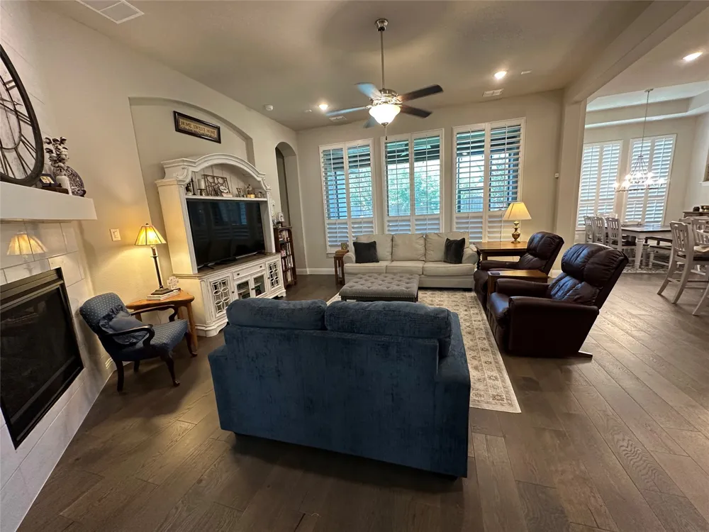 2805 Maverick Way Celina, TX 75009
