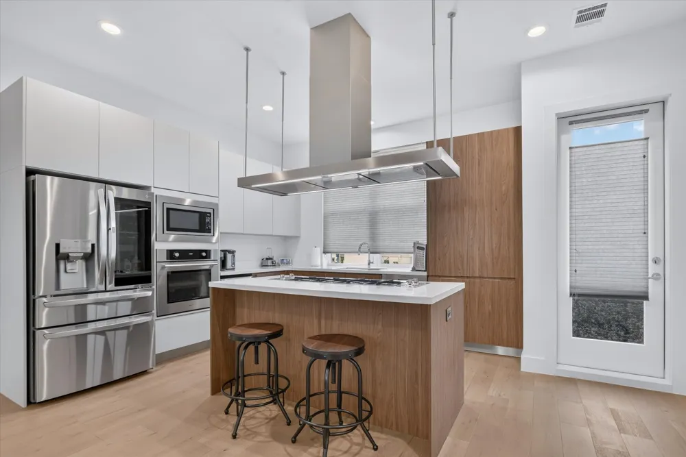 4919 Lexington Court Dallas, TX 75206