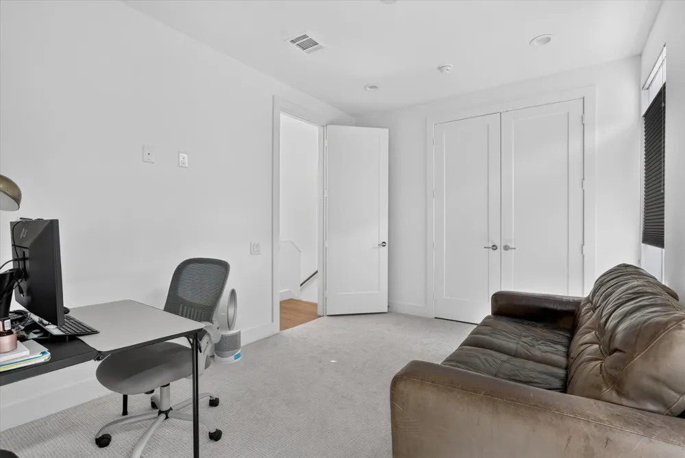 4919 Lexington Court Dallas, TX 75206