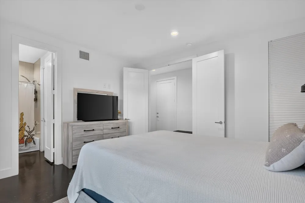 4919 Lexington Court Dallas, TX 75206