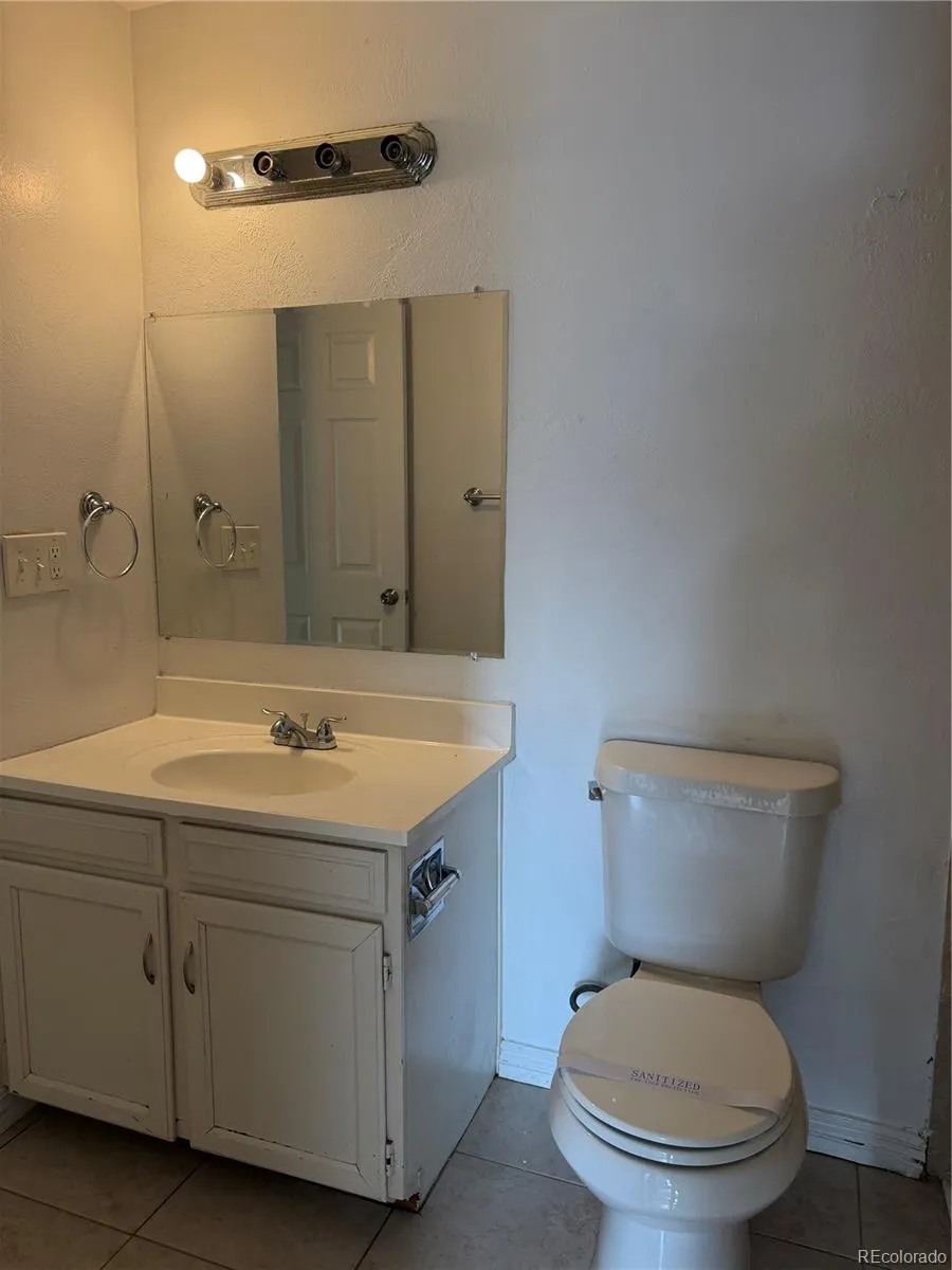 4680 Crown Boulevard Denver, CO 80239