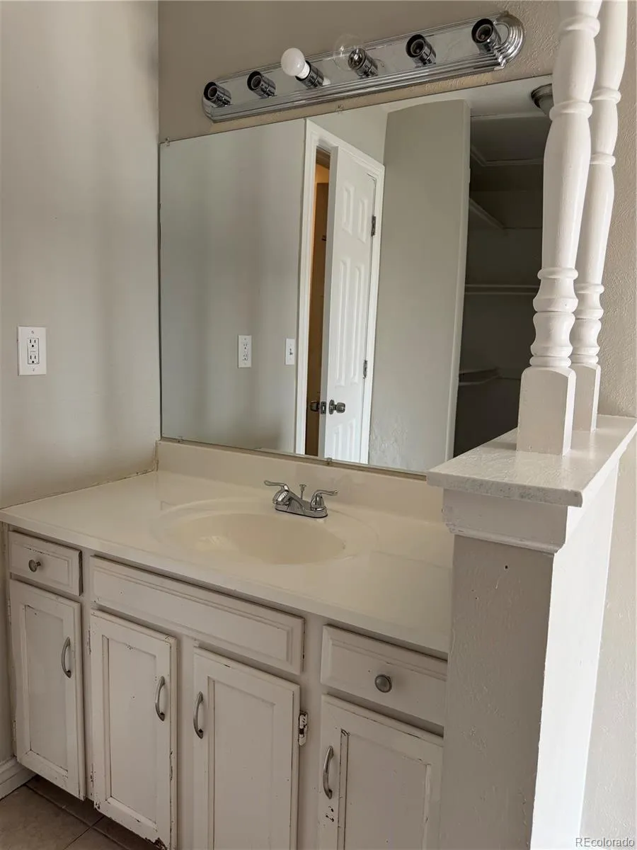 4680 Crown Boulevard Denver, CO 80239