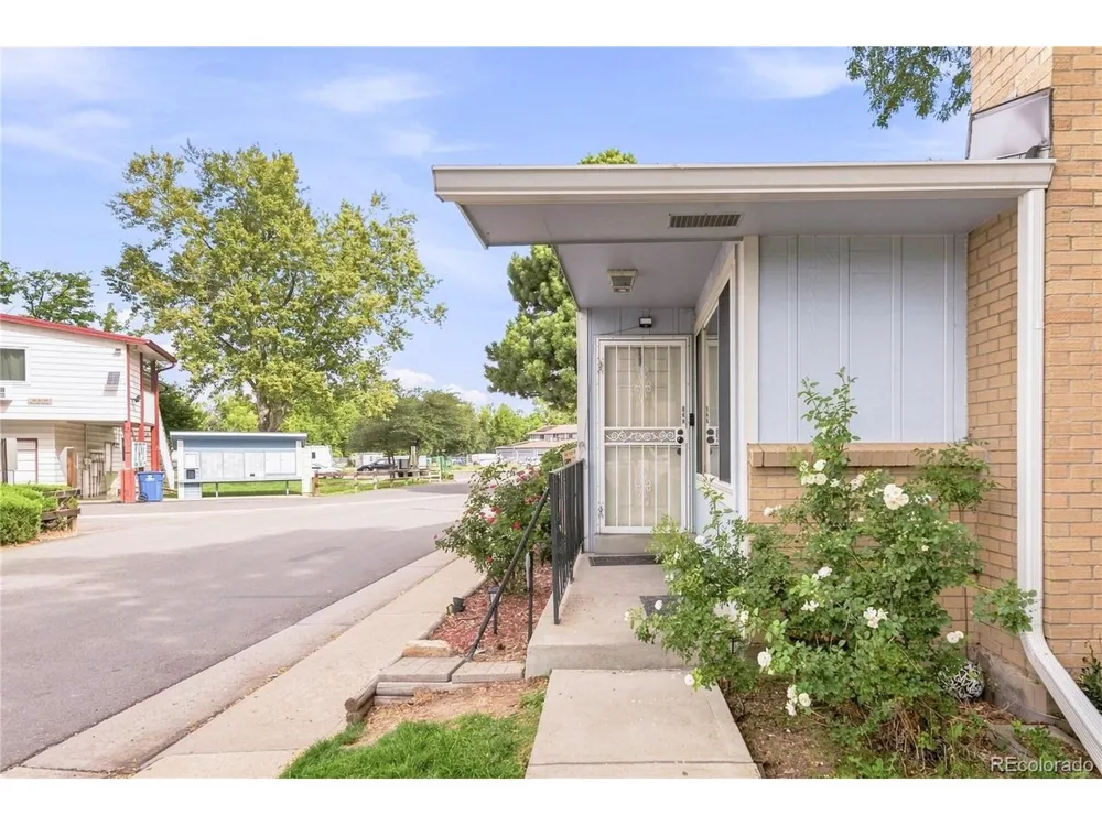 84 Nome Way #A Aurora, CO 80012