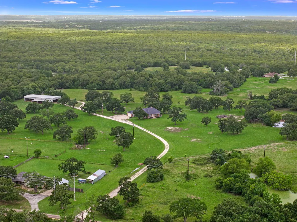 4948 Koppe Bridge Road College Station, TX 77845