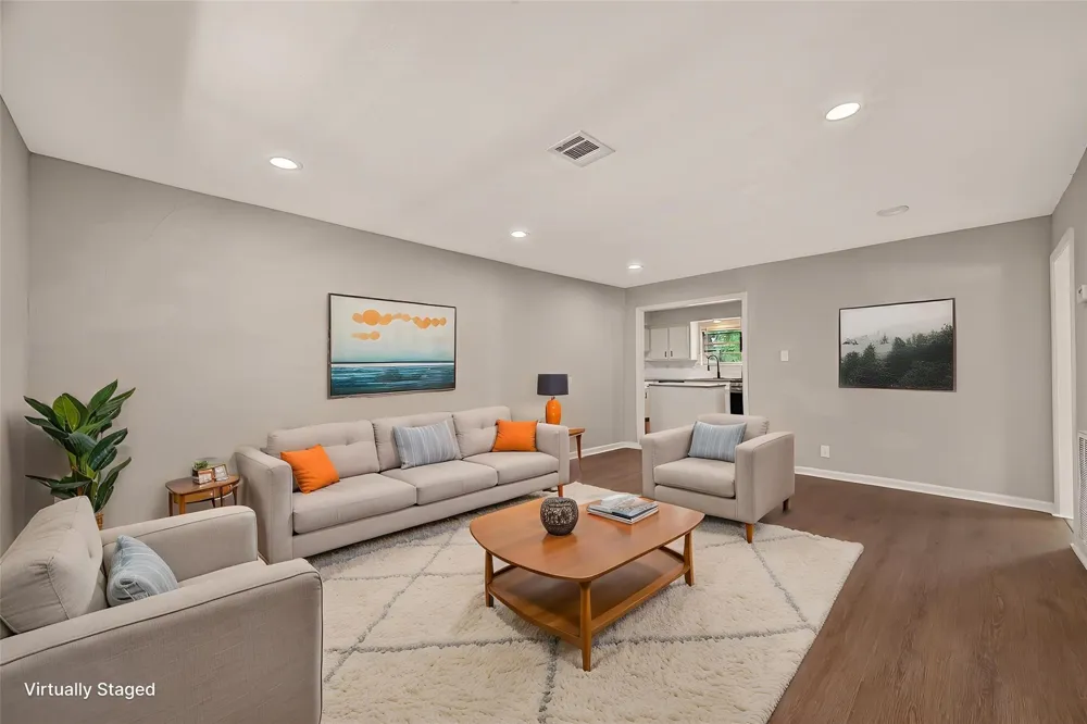 1509 Lawrence Avenue Pasadena, TX 77506