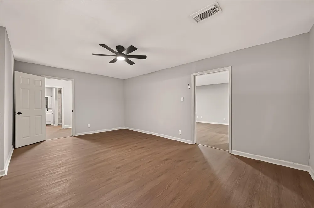 1509 Lawrence Avenue Pasadena, TX 77506
