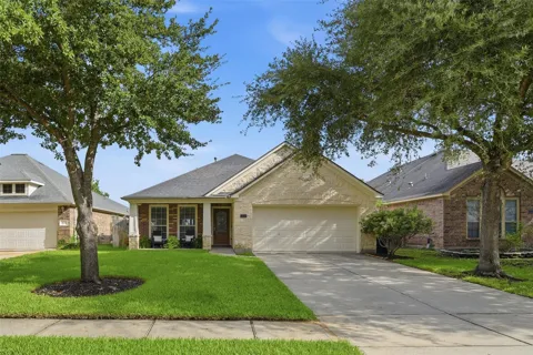 28210 Everett Knolls Drive