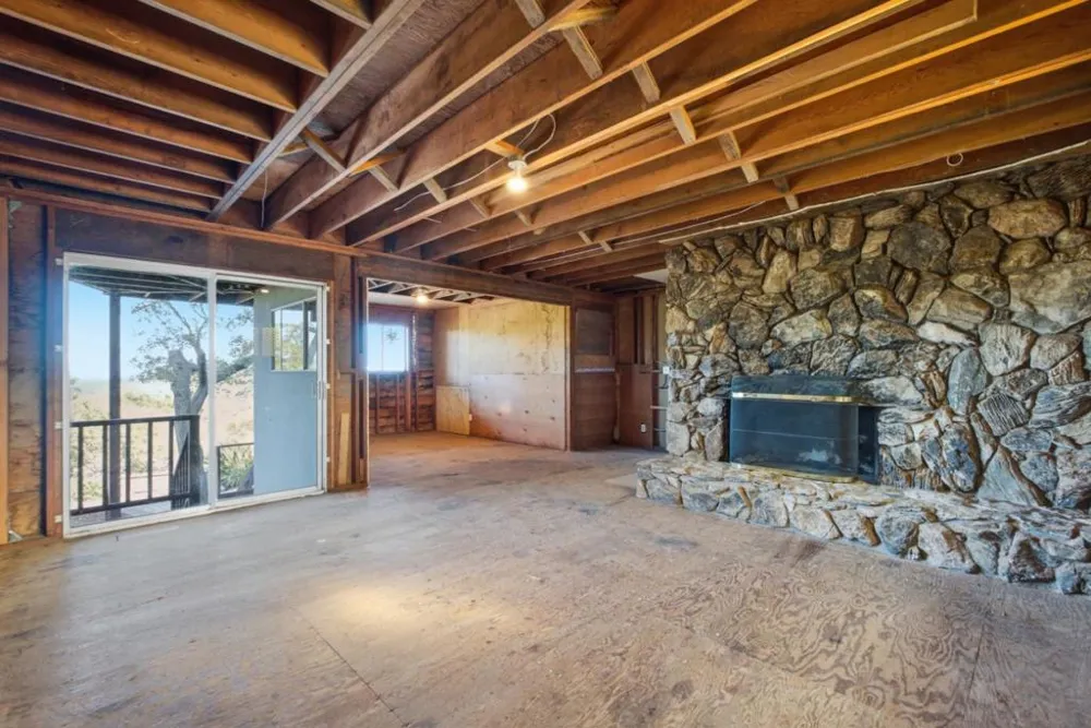 2109 Shirley Road Belmont, CA 94002