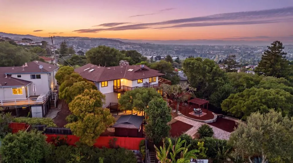 2109 Shirley Road Belmont, CA 94002