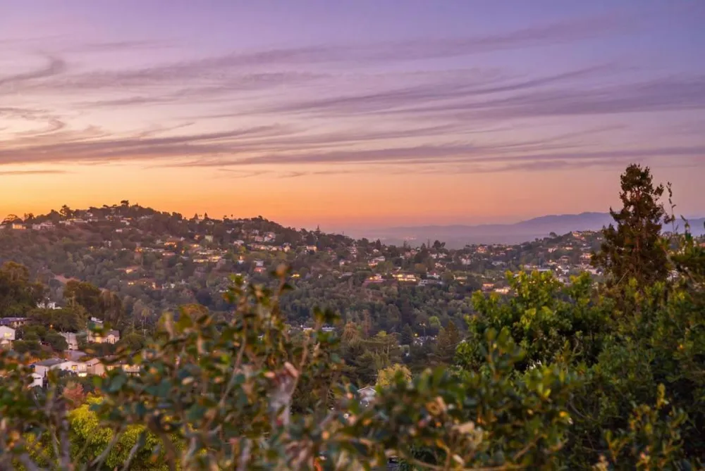 2109 Shirley Road Belmont, CA 94002