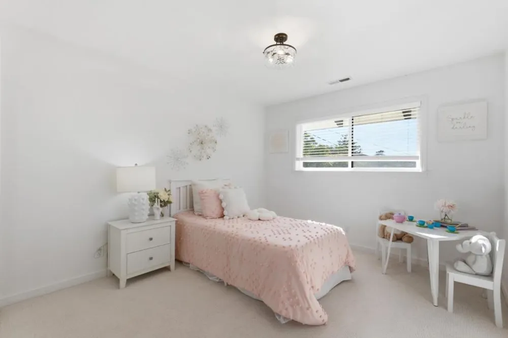 2109 Shirley Road Belmont, CA 94002