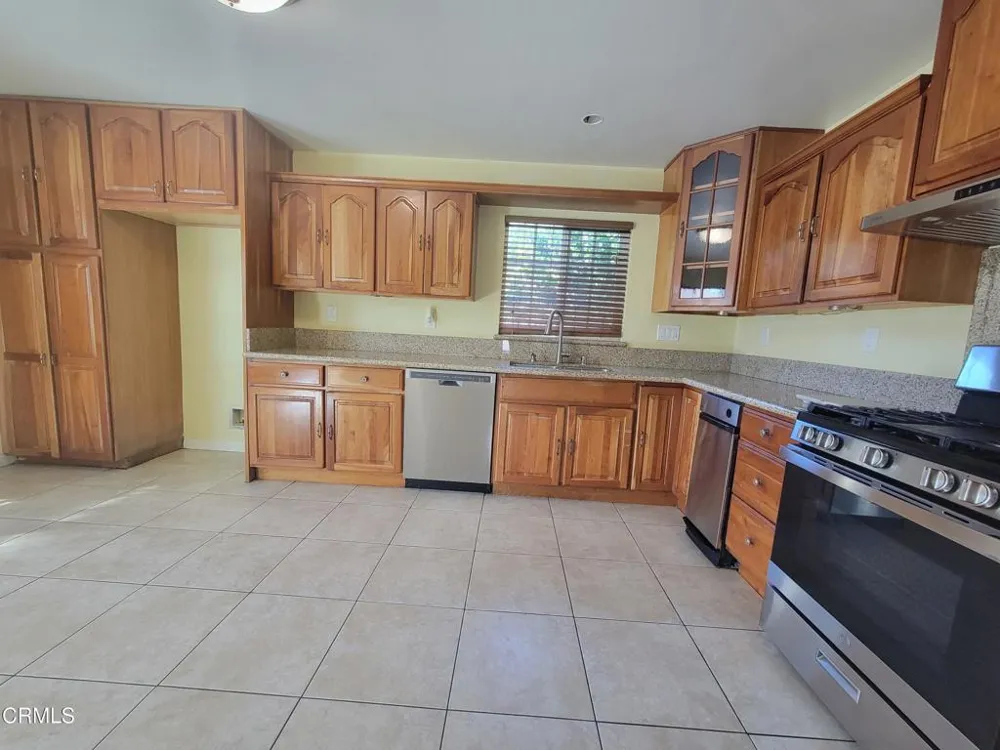 41 Fremont Avenue Moorpark, CA 93021
