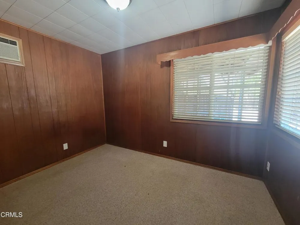 41 Fremont Avenue Moorpark, CA 93021