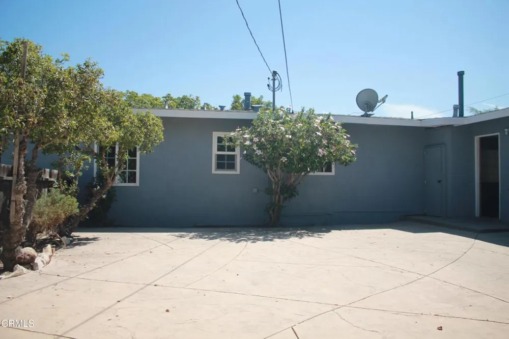 41 Fremont Avenue Moorpark, CA 93021