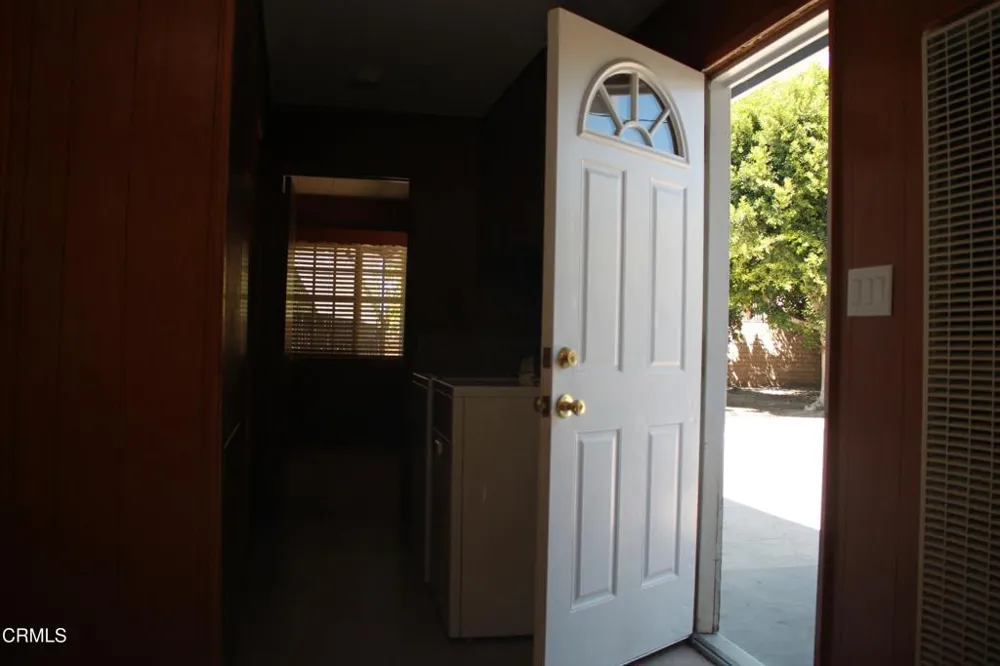 41 Fremont Avenue Moorpark, CA 93021