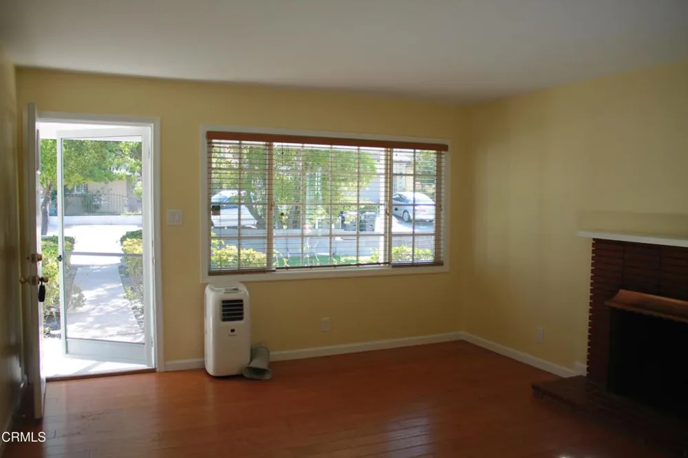 41 Fremont Avenue Moorpark, CA 93021