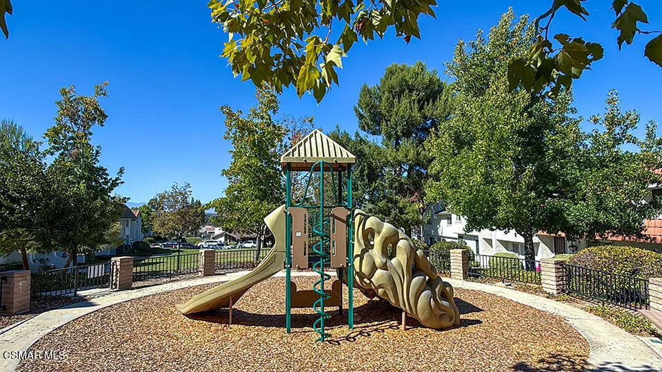 207 Green Heath Place Thousand Oaks, CA 91361