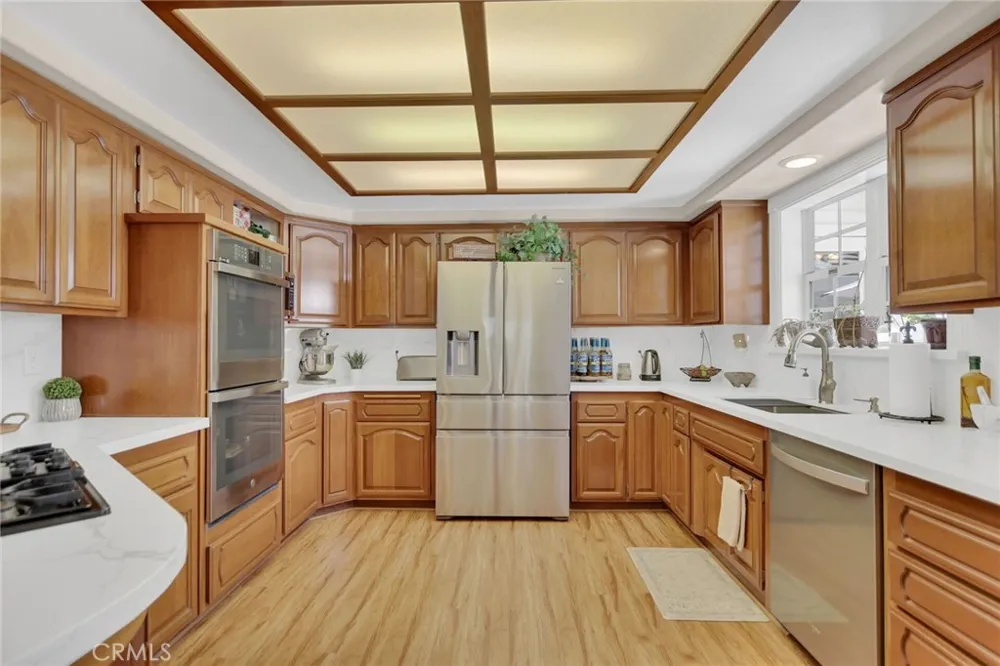 42815 Pheasant Hill Place Hemet, CA 92544