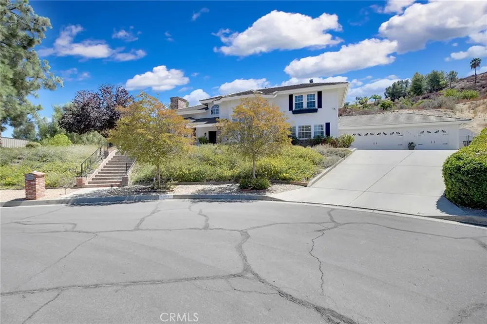 42815 Pheasant Hill Place Hemet, CA 92544