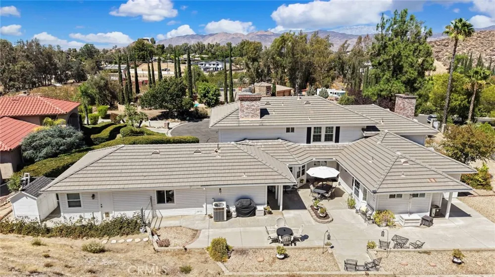 42815 Pheasant Hill Place Hemet, CA 92544