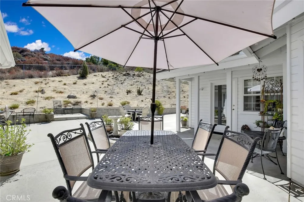42815 Pheasant Hill Place Hemet, CA 92544
