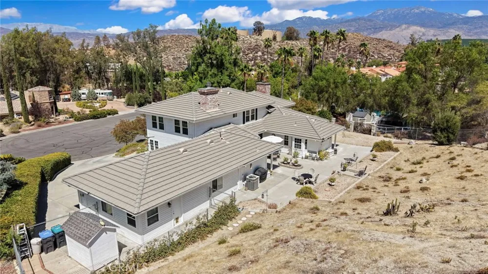 42815 Pheasant Hill Place Hemet, CA 92544