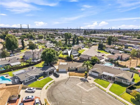 1952 Topaz Street
