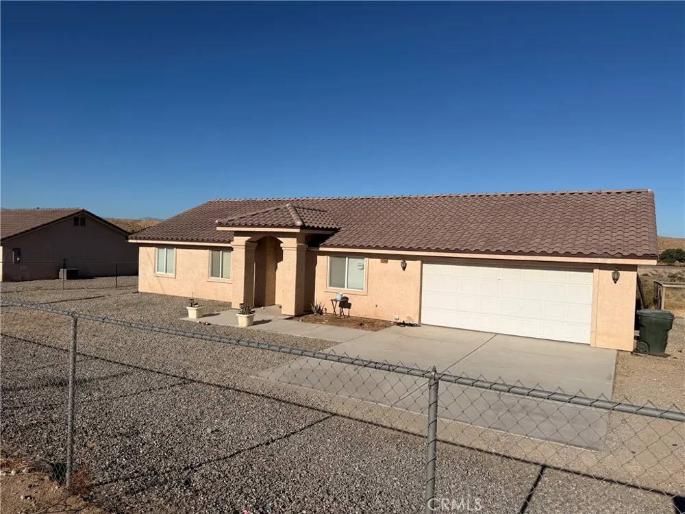21544 National Trails Hwy Oro Grande, CA 92368