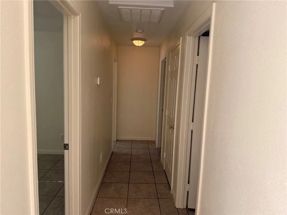 21544 National Trails Hwy Oro Grande, CA 92368