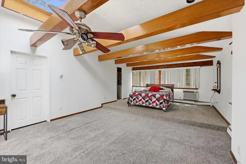 801 E PENN PINES BOULEVARD Aldan, PA 19018