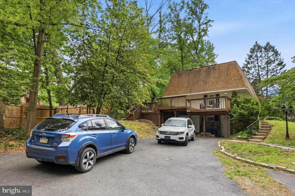 801 E PENN PINES BOULEVARD Aldan, PA 19018
