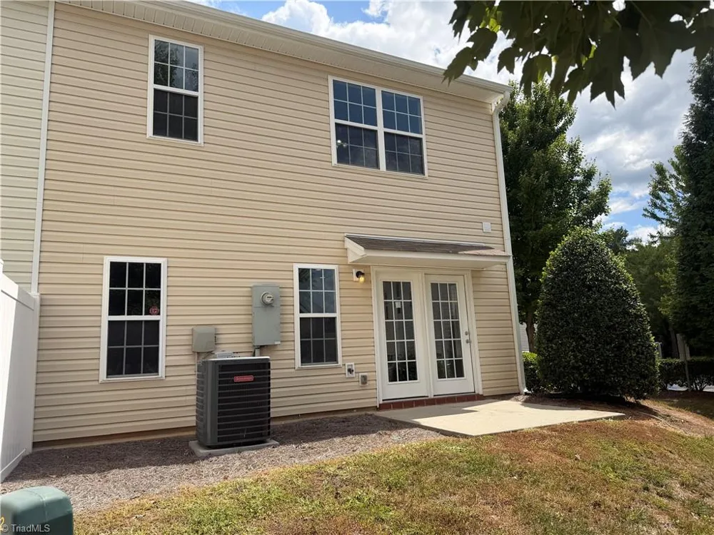 834 Central Park Avenue Greensboro, NC 27407