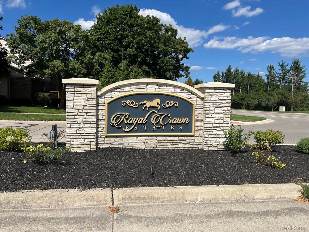 45475 Irvine Drive Novi City, MI 48374