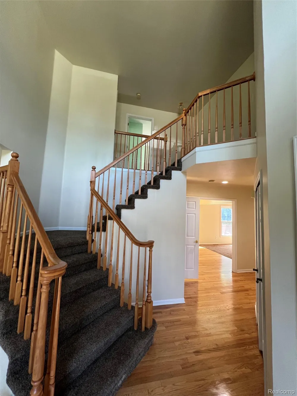 45475 Irvine Drive Novi City, MI 48374